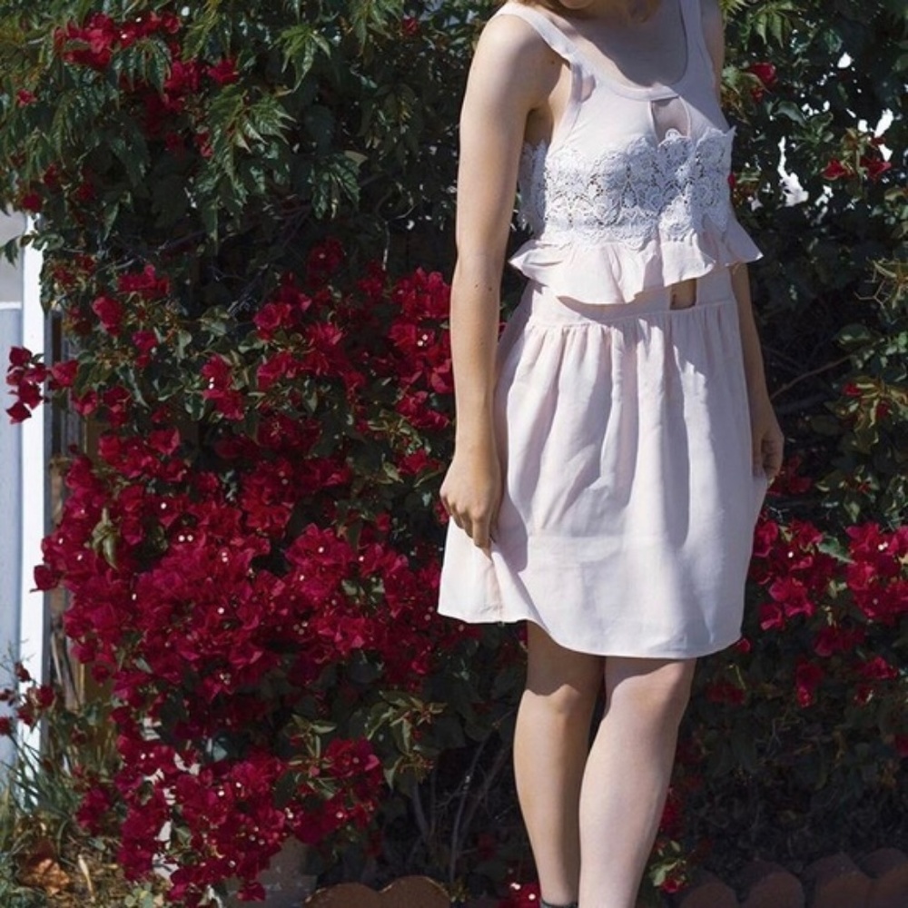 LAST ONE for love & lemons Sienna Blush Lace Dress - Picture 2 of 8